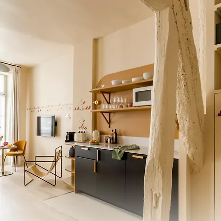 Apartment Beauquartier - Marais Bourg Tibourg Paris