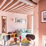 Beauquartier - Marais Bourg Tibourg شقة