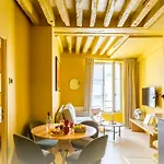 Beauquartier - Marais Bourg Tibourg شقة